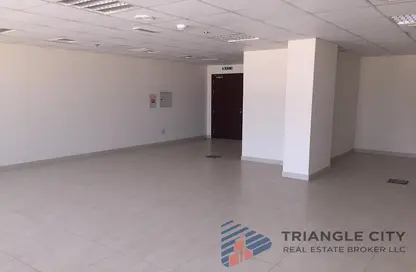 Office Space - Studio - 1 Bathroom for rent in The Light Tower - Arjan - Dubai