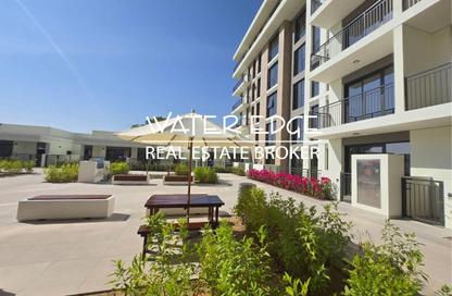 Apartment - 2 Bedrooms - 2 Bathrooms for sale in Holland Gardens - Town Square - Dubai