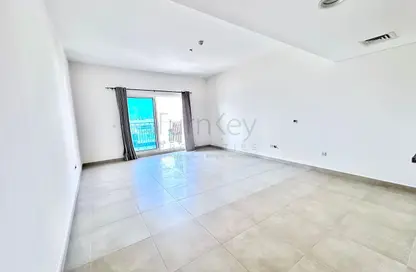 شقة - غرفة نوم - 2 حمامات للايجار في شقق إدين - موتور سيتي - دبي