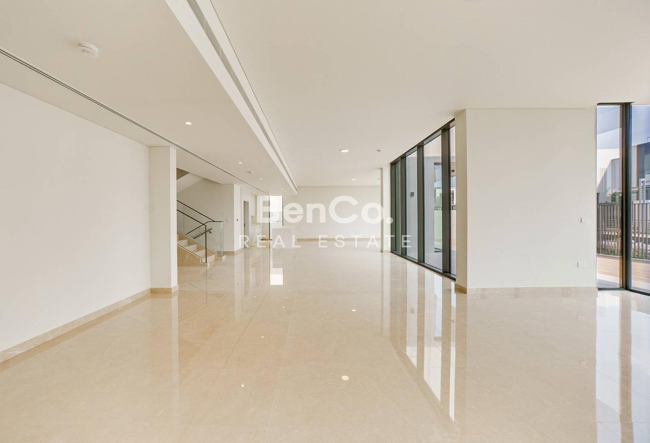 Next to Park | Basement | Open To Offers photo 6