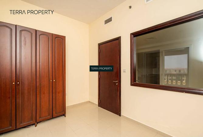 128828413 - Property Image 2