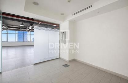 Office Space - Studio - 1 Bathroom for rent in Mazaya Business Avenue AA1 - Mazaya Business Avenue - Jumeirah Lake Towers - Dubai