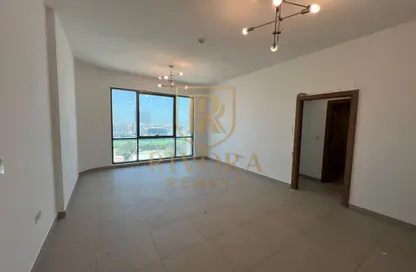 شقة - 3 غرف نوم - 3 حمامات للايجار في ميدان النصر - عود ميثاء - بر دبي - دبي