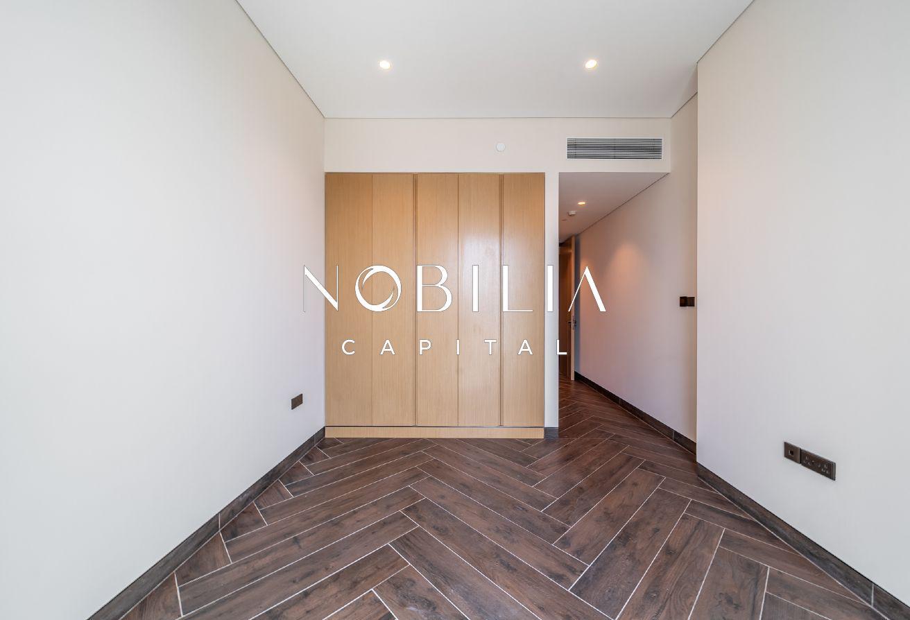 Spacious 3 Beds | Ready Now | Burj View photo 27