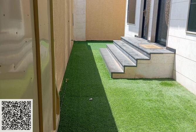 79858647 - Property Image 3