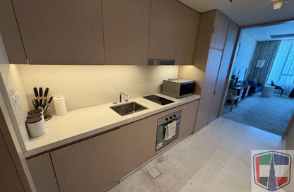 Apartment - Studio - 1 Bathroom for rent in The Palm Tower - Palm Jumeirah - Dubai