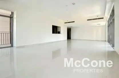 Apartment - 2 Bedrooms - 3 Bathrooms for sale in Boulevard Crescent Tower 1 - BLVD Crescent - Downtown Dubai - Dubai