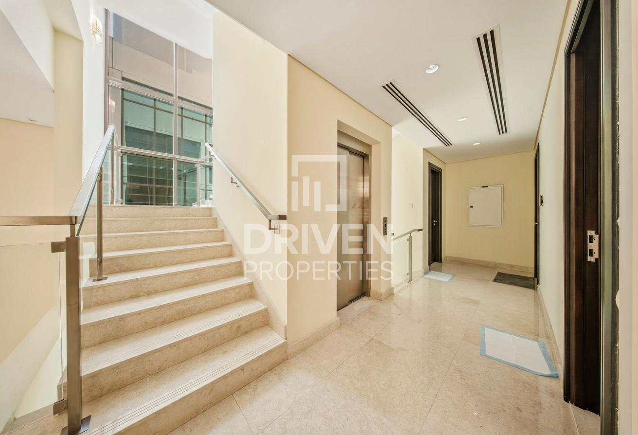 Lavishly Furnished | Burj View | Vacant in Aug photo 18