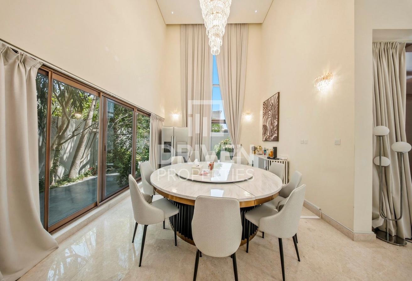 Lavishly Furnished | Burj View | Vacant in Aug photo 8