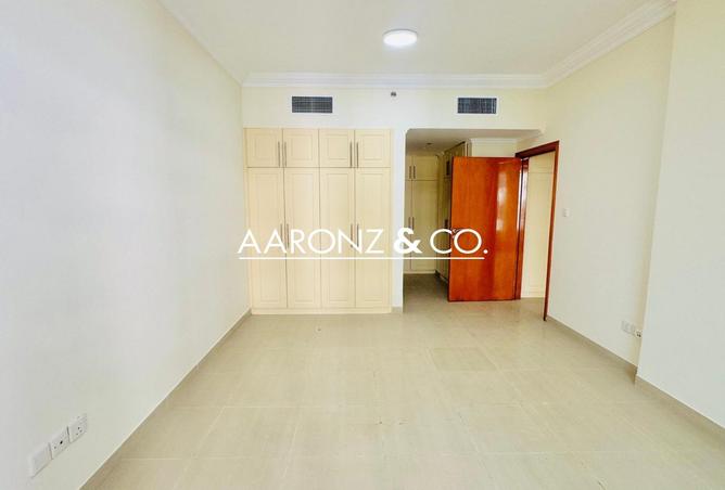 82785913 - Property Image 2