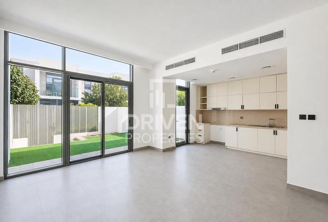 123827905 - Property Image 3
