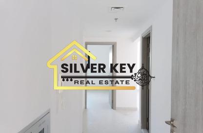 Apartment - 1 Bedroom - 2 Bathrooms for rent in Al Qulaya'ah - Al Sharq - Sharjah