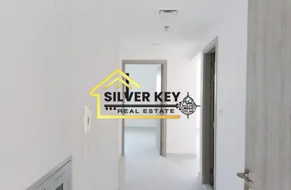 Apartment - 1 Bedroom - 2 Bathrooms for rent in Al Qulaya'ah - Al Sharq - Sharjah