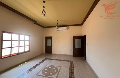 Villa - 5 - 6 for rent in Al Dhait South - Al Dhait - Ras Al Khaimah