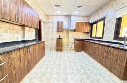Villa - 4 Bedrooms - 5 Bathrooms for rent in Village 33 - Al Barsha 1 - Al Barsha - Dubai Villa - 4 Bedrooms - 5 Bathrooms for rent in Village 33 - Al Barsha 1 - Al Barsha - Dubai