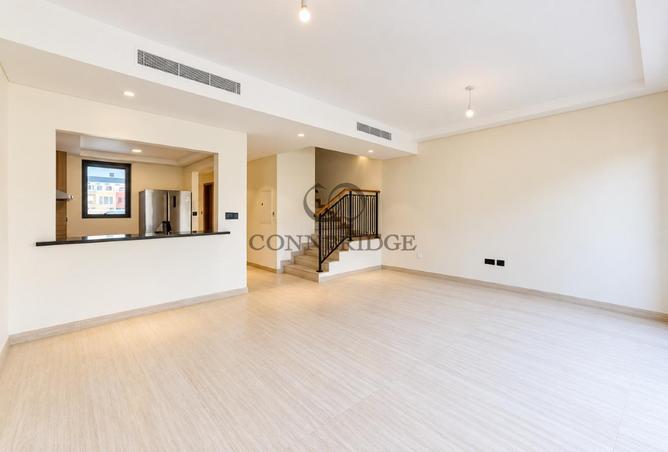 141923980 - Property Image 2