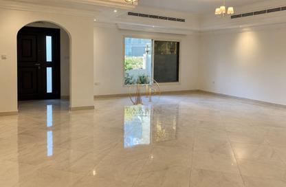 Villa - 4 - 5 for rent in Garden Lane Villas - District 15 - Jumeirah Village Circle - Dubai