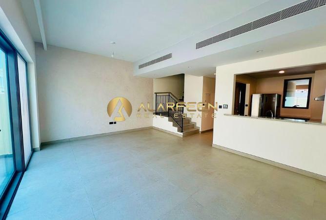 116805312 - Property Main Image