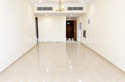 Apartment - 1 - 2 for rent in Muwaileh 3 Building - Muwaileh - Sharjah