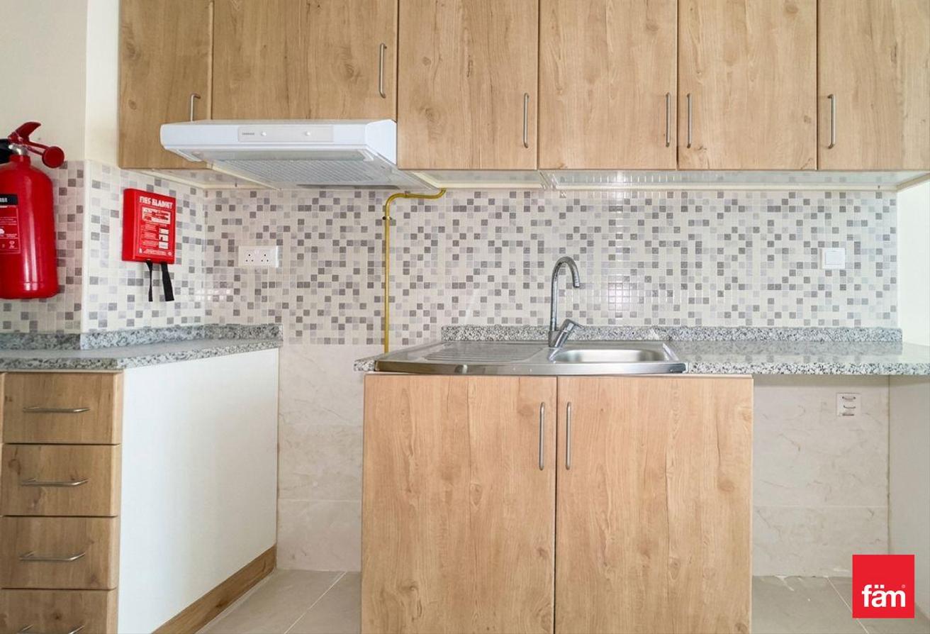 Unfurnished | Hot Deal | AED 42k photo 9