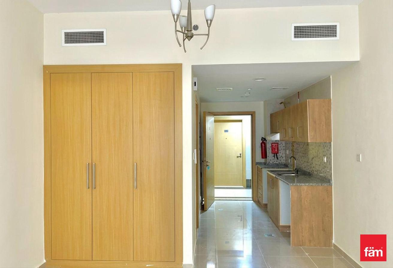 Unfurnished | Hot Deal | AED 42k photo 8