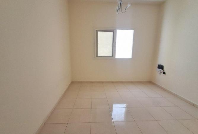 88742940 - Property Image 2
