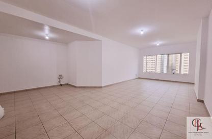 Apartment - 3 Bedrooms - 3 Bathrooms for rent in Burj Mohammed Bin Rashid at WTC - Corniche Road - Abu Dhabi