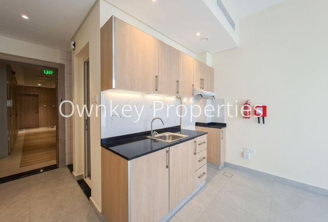 128821105 - Property Image 3