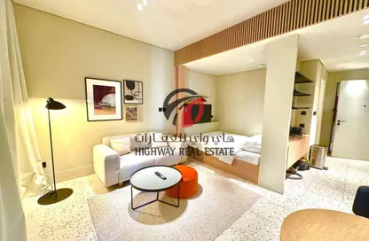 شقة - 1 حمام للايجار في رأسًا على عقب - الخليج التجاري - دبي