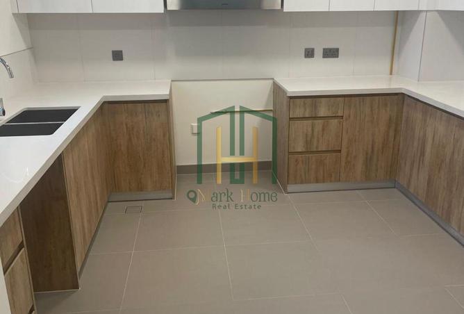 87858415 - Property Image 3