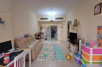 Apartment - 1 Bedroom - 2 Bathrooms for sale in Silicon Gates 3 - Silicon Gates - Dubai Silicon Oasis - Dubai