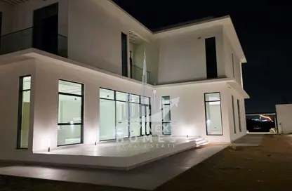 فيلا - 4 غرف نوم - 6 حمامات للايجار في حديقة المشرف - دبي