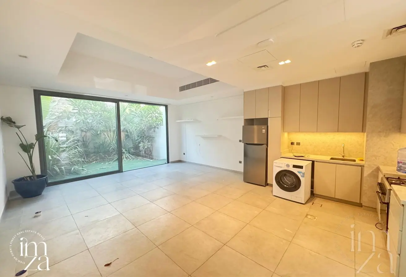 162772355 - Property Main Image