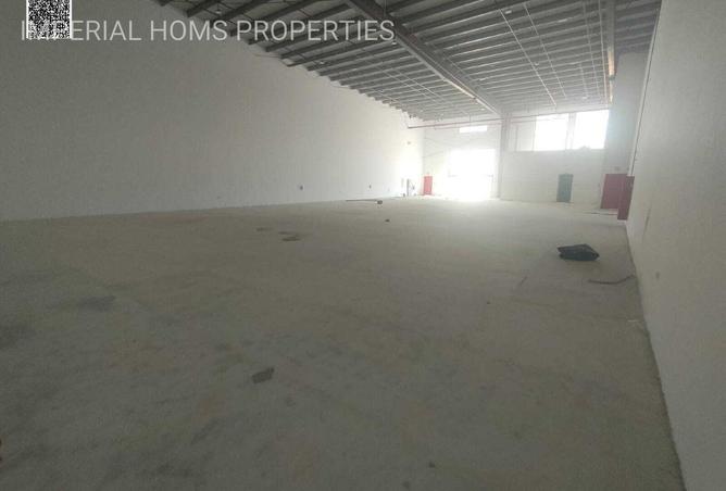 54404970 - صورة العقار 3