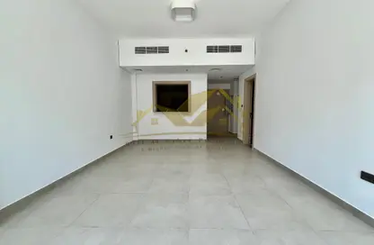 Apartment - 2 Bedrooms - 3 Bathrooms for rent in Jumeirah Garden City - Al Satwa - Dubai