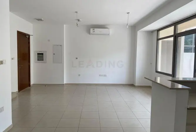 122002246 - Property Image 3