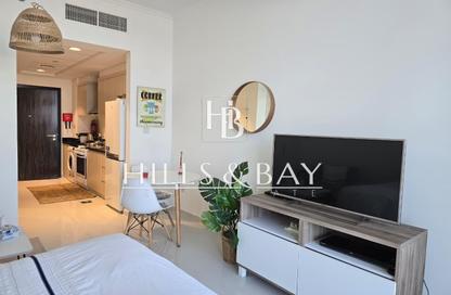 Apartment - Studio - 1 Bathroom for rent in Carson B - Carson - Damac Hills - Dubai