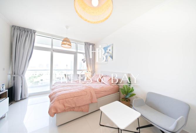 98702597 - Property Image 2