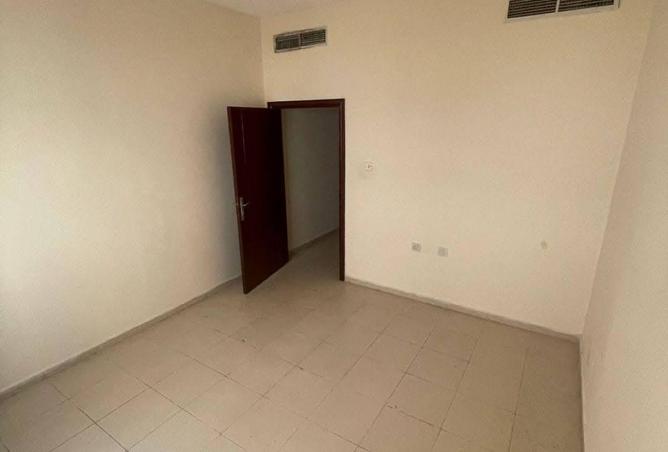 90908237 - Property Image 2