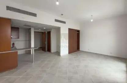 Apartment - 1 Bathroom for rent in Barton House 1 - Barton House - Motor City - Dubai