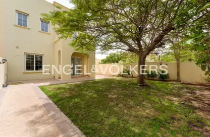 فيلا - 2 غرف نوم - 3 حمامات للايجار في الينابيع 8 - الينابيع - دبي