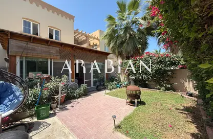 فيلا - 2 غرف نوم - 3 حمامات للبيع في الينابيع 11 - الينابيع - دبي