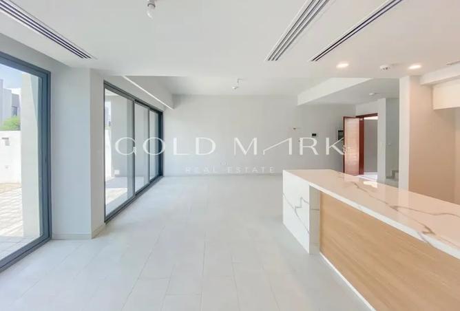 98687155 - Property Main Image