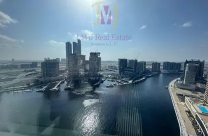 Office Space - Studio - 1 Bathroom for rent in B2B Tower - Business Bay - Dubai