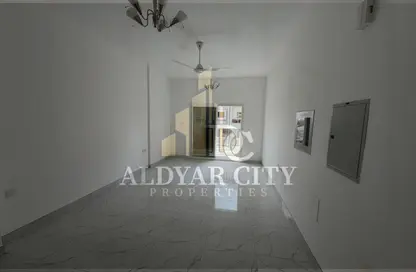 Apartment - 2 Bedrooms - 3 Bathrooms for rent in Al Mowaihat 3 - Al Mowaihat - Ajman