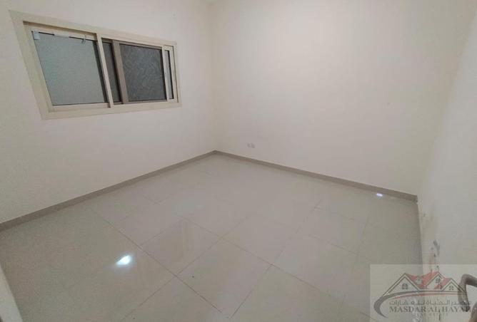 53573915 - صورة العقار 3