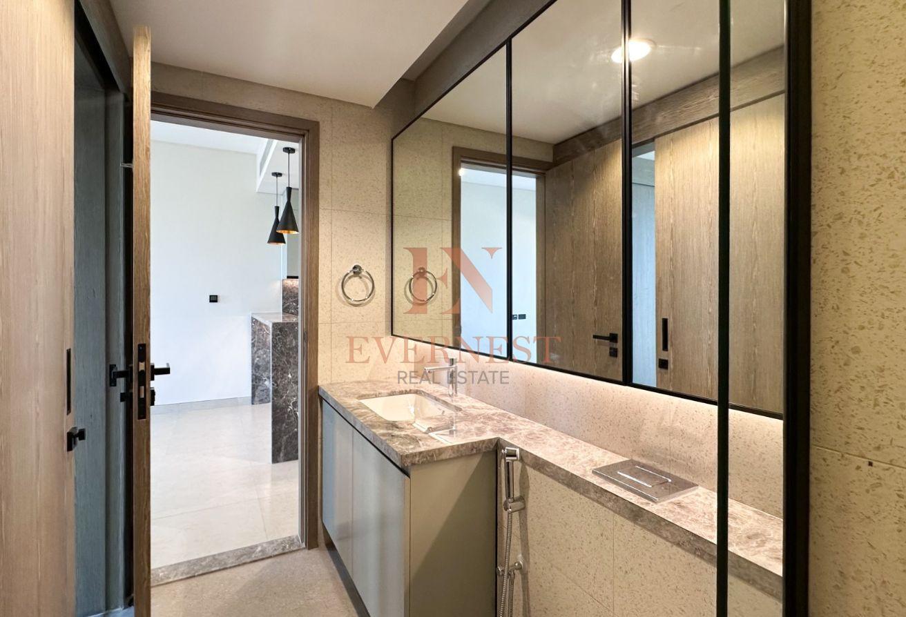 Modern 1BR + Store | Rent – Golf Gate, Damac Hills photo 13