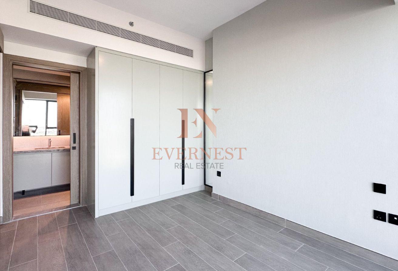 Modern 1BR + Store | Rent – Golf Gate, Damac Hills photo 3