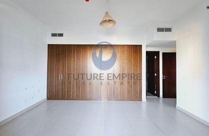 Apartment - 1 - 2 for rent in Al Nokhadha Building - Al Jaddaf - Dubai