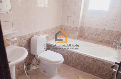 Apartment - 2 Bedrooms - 2 Bathrooms for rent in Al Mahatta Building - Al Mahatta - Al Qasimia - Sharjah Apartment - 2 Bedrooms - 2 Bathrooms for rent in Al Mahatta Building - Al Mahatta - Al Qasimia - Sharjah
